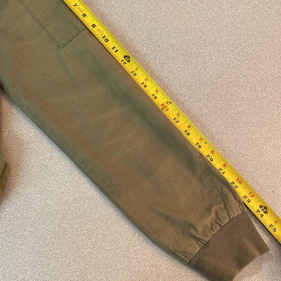 Roxy - Canvas light weight jacket. Size L - Picture 9 of 13